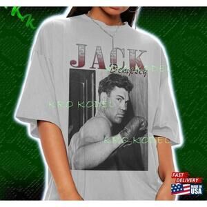 Kro Kodel Clean Simple  Casual Everyday Graphic T-Shirt